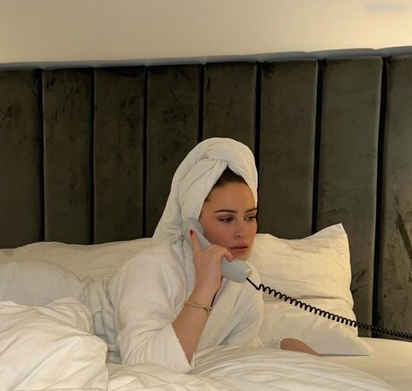 Kim Sara model sex images