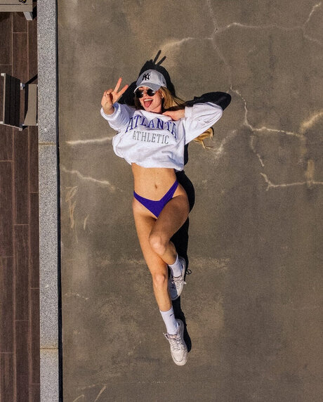 Lina D ren nudes model images