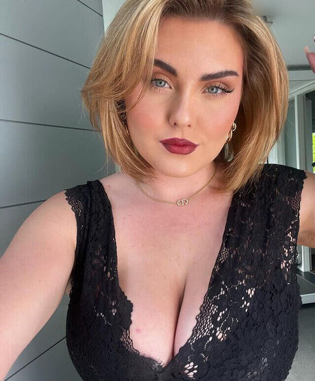 JohannaMuellner pornstar high quality gallery