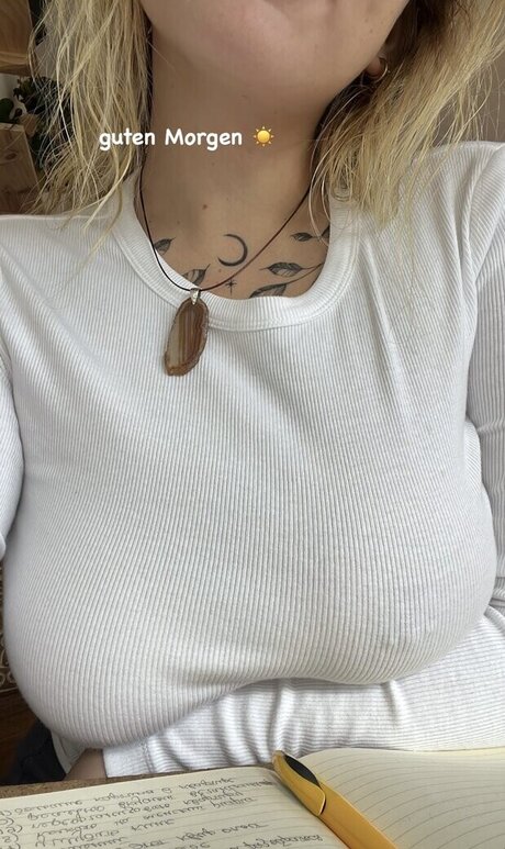 Viky kid model beautiful archive