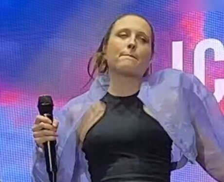 Alice Merton adult model pics