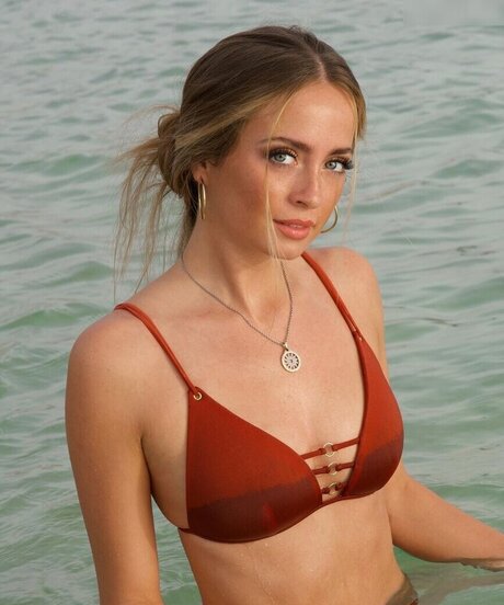 blonde pawg onlyfans nice archive