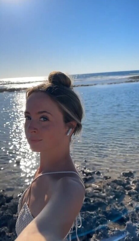 petite nude onlyfans hot sexy photo