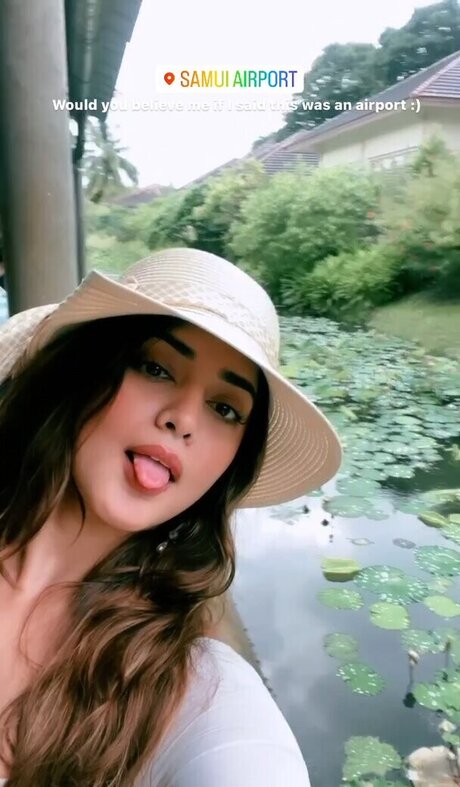 Steffi Cyrill xxx model gallery