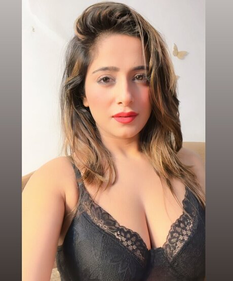 british granny onlyfans art naked photo