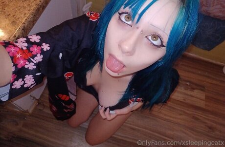xsleepingcatx nude pornstar gallery