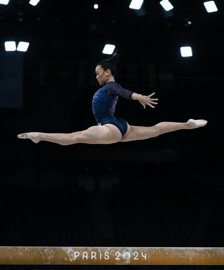 Suni Lee perfect actress galleries