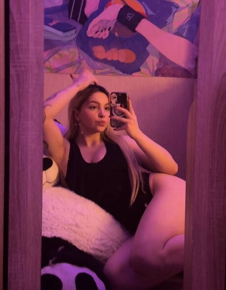 musclekitty pretty pornstar picture