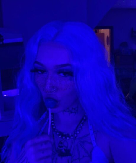 Celldiorr erotic actress photo