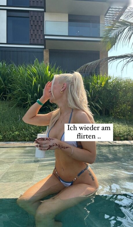 Giulie Hope Santana xxx star photos