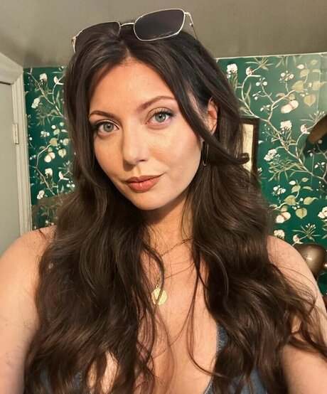 Theoreticalresearch star images