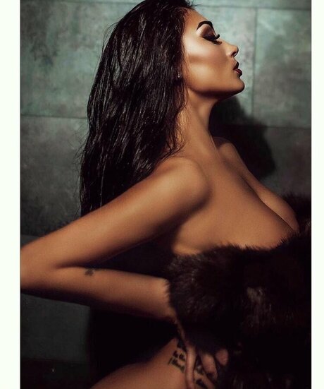 Pingvidii pornstar hd pic