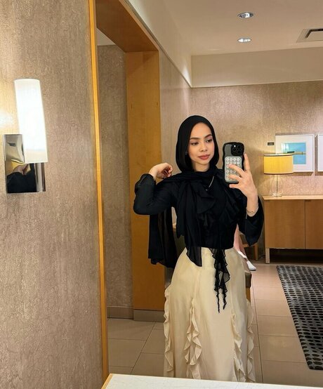 Fatima Hassan pornstar hd pics