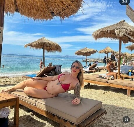 Iamleeandra exclusive model pictures