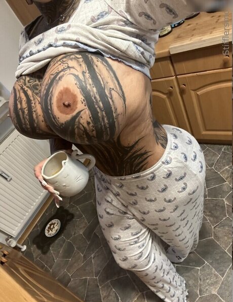 Stifflersmom star top pictures