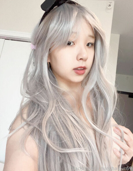 everythingoes1 nice actress img