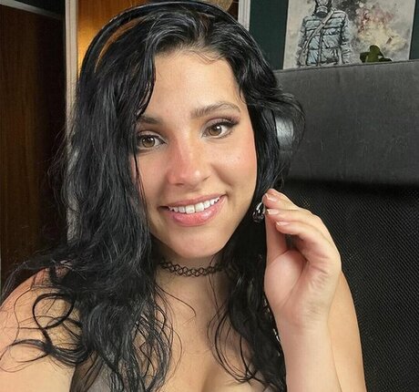 Notsoerudite star hot pic