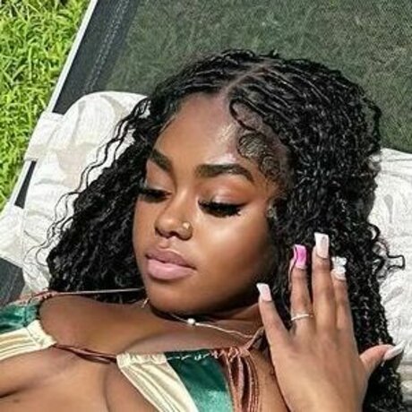 Colormebarbiee top star photos