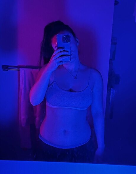 Elledolce actress galleries