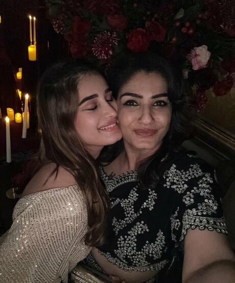 Rasha Thadani pretty pornstar photos