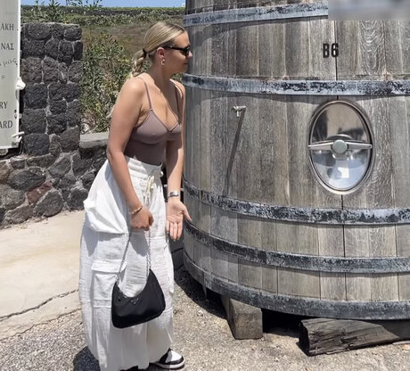 Dagi Bee pretty model galleries