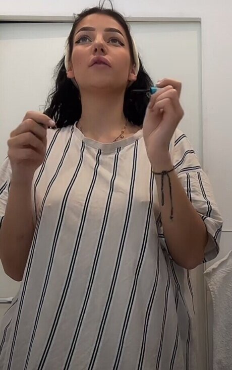 Nikelein sexy pornstar images