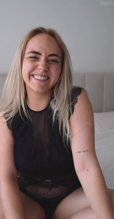 Carina Spoon model perfect gallery