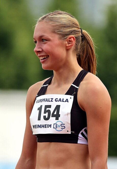 Gina L ckenkemper top actress img