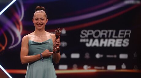 Gina L ckenkemper model exclusive photos