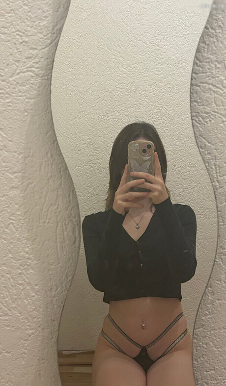 Lucy M ller model exclusive pictures