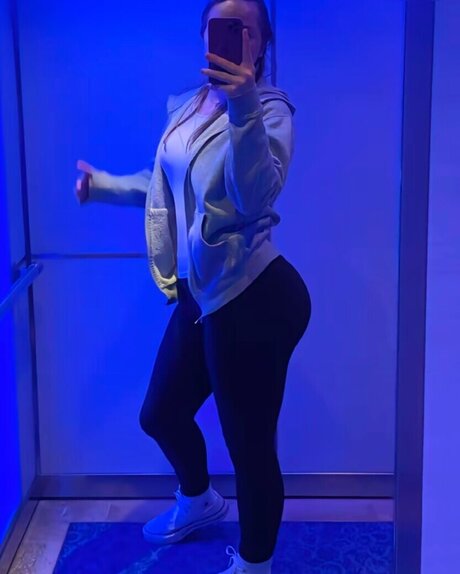 aileen slf star nudes picture