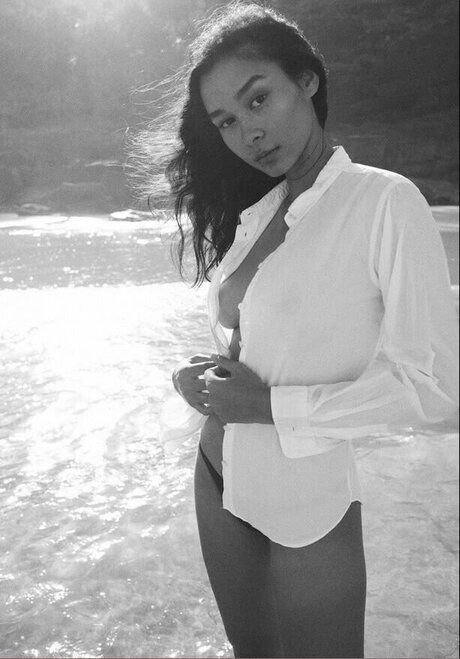 Monica Puddy star hd images