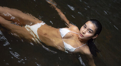 Monica Puddy star erotic pics