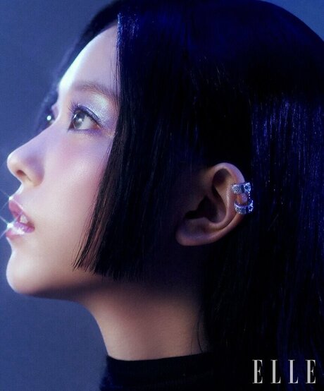 Haerin free model pic