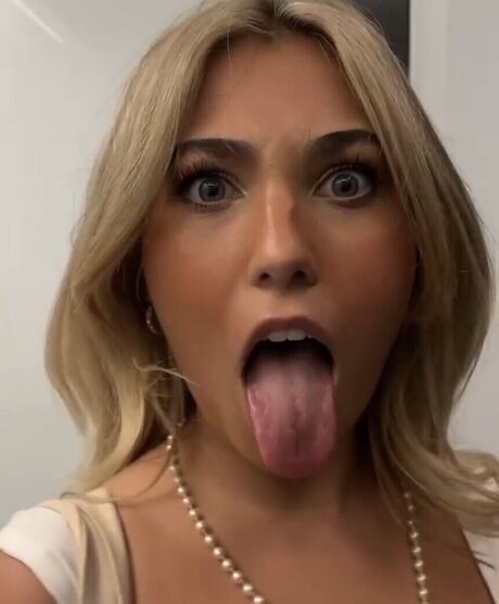 Rosie McClelland exclusive pornstar pictures