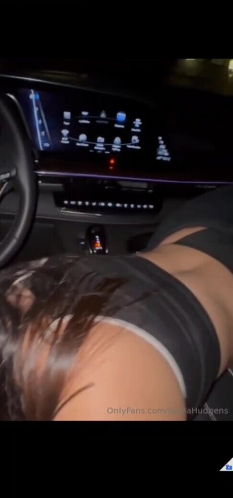 Sthu nude model photos