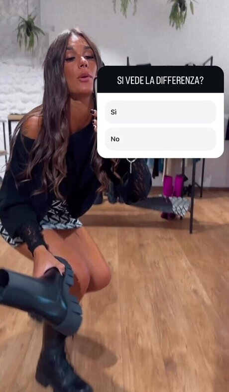 Claudia Magnabosco sexy star img