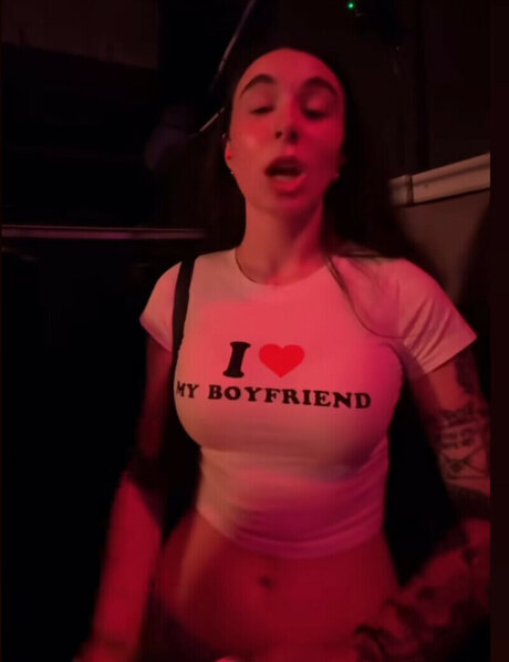 Madixvictoria erotic actress picture