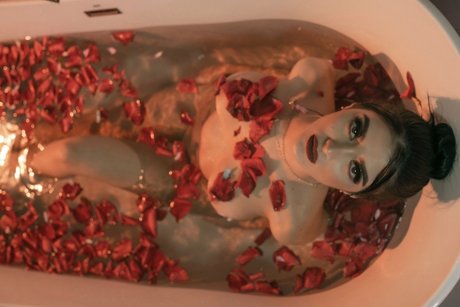 Laura Lopez sexy star img