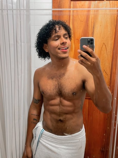 Raphael Medina xxx model gallery