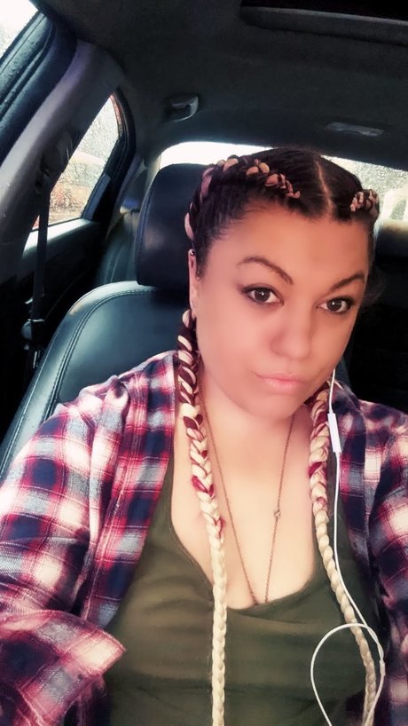 Goddess Kat chefLoka erotic actress photos