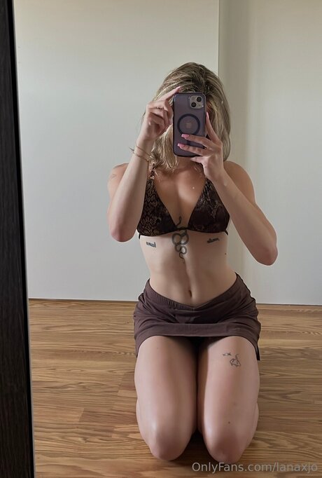 Lana Jo_ art actress galleries