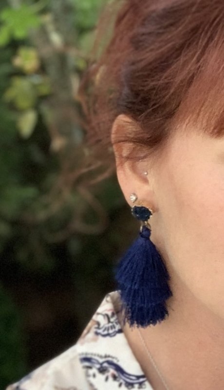 Lady EAResistible free star galleries