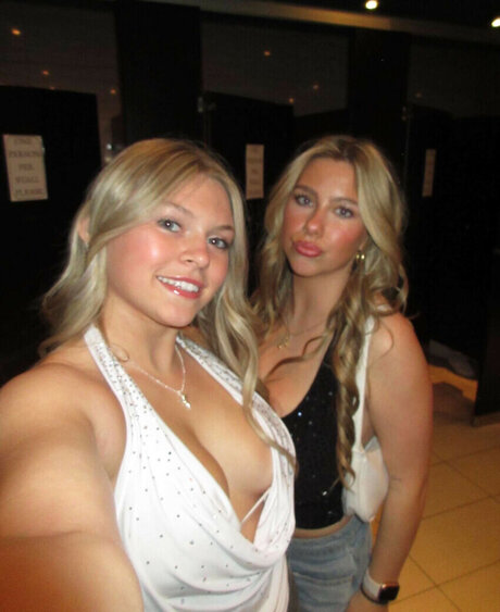 Jacklyn Roper hot pornstar archive