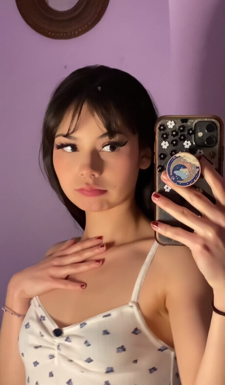 charlize hot model pics