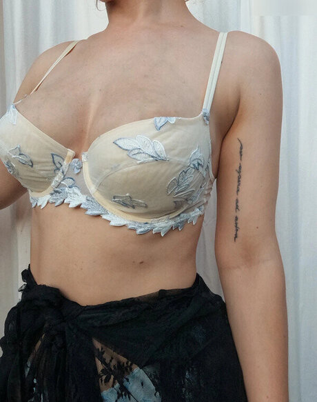 hottest wife onlyfans hd img