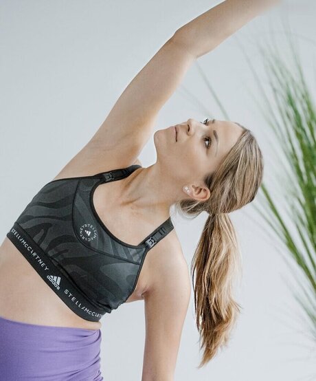 DFB Damen pornstar nude pics