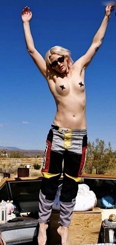 Emily Armstrong erotic star archive