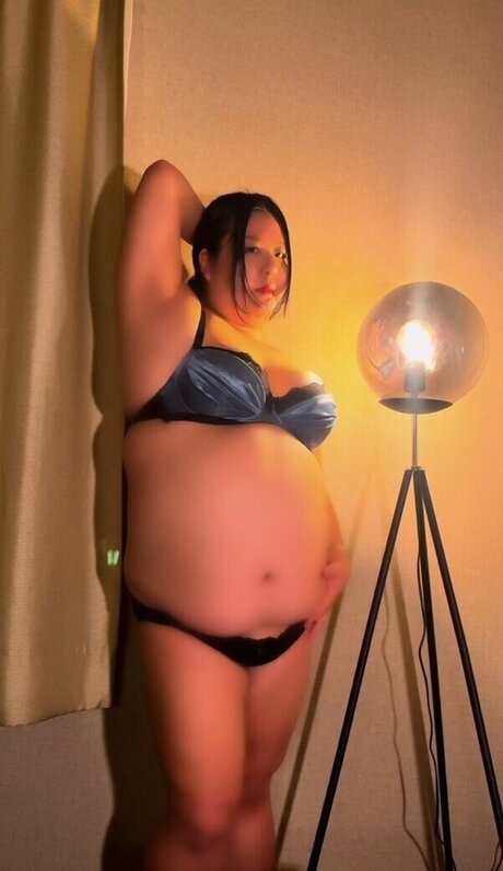 Edamameeee star nude gallery