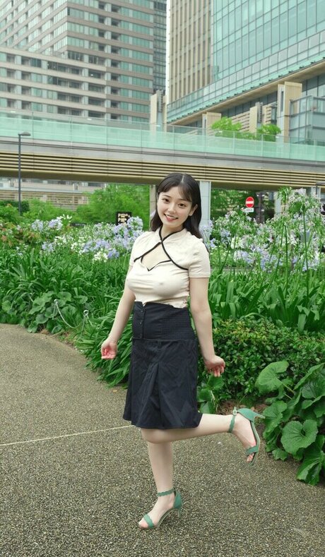 Miiyawakirin beautiful actress archive